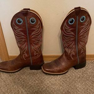 Brown and teal women’s boots. Worn once. Size 8.5 in women’s